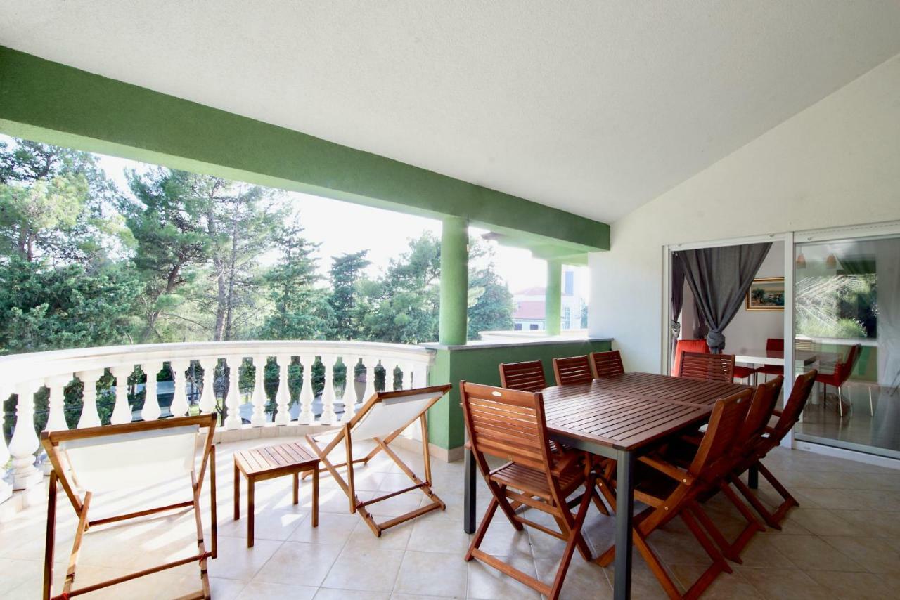 B88 - Palma Apartment Sveti Filip i Jakov
