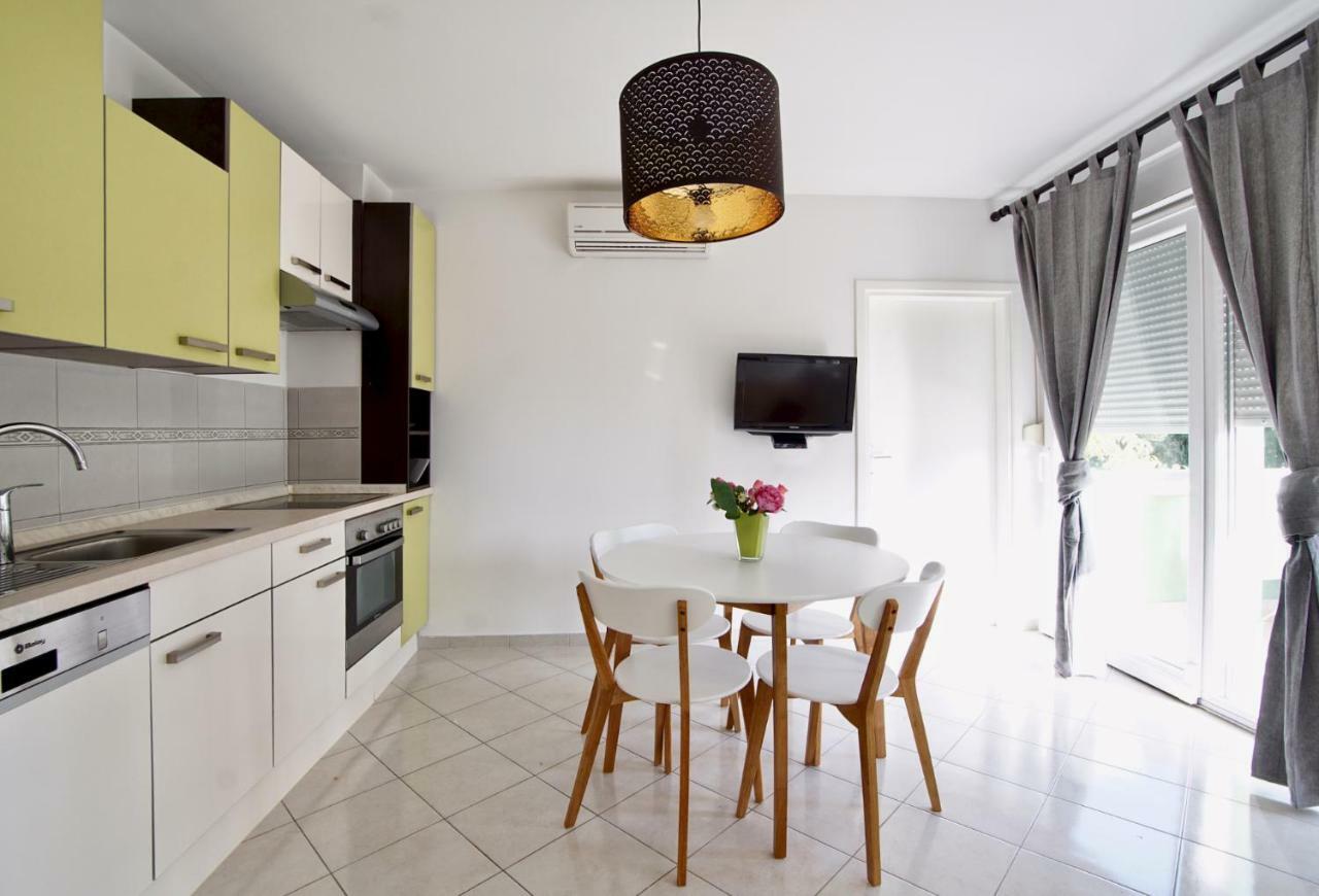 B88 - Palma Apartmán Sveti Filip i Jakov
